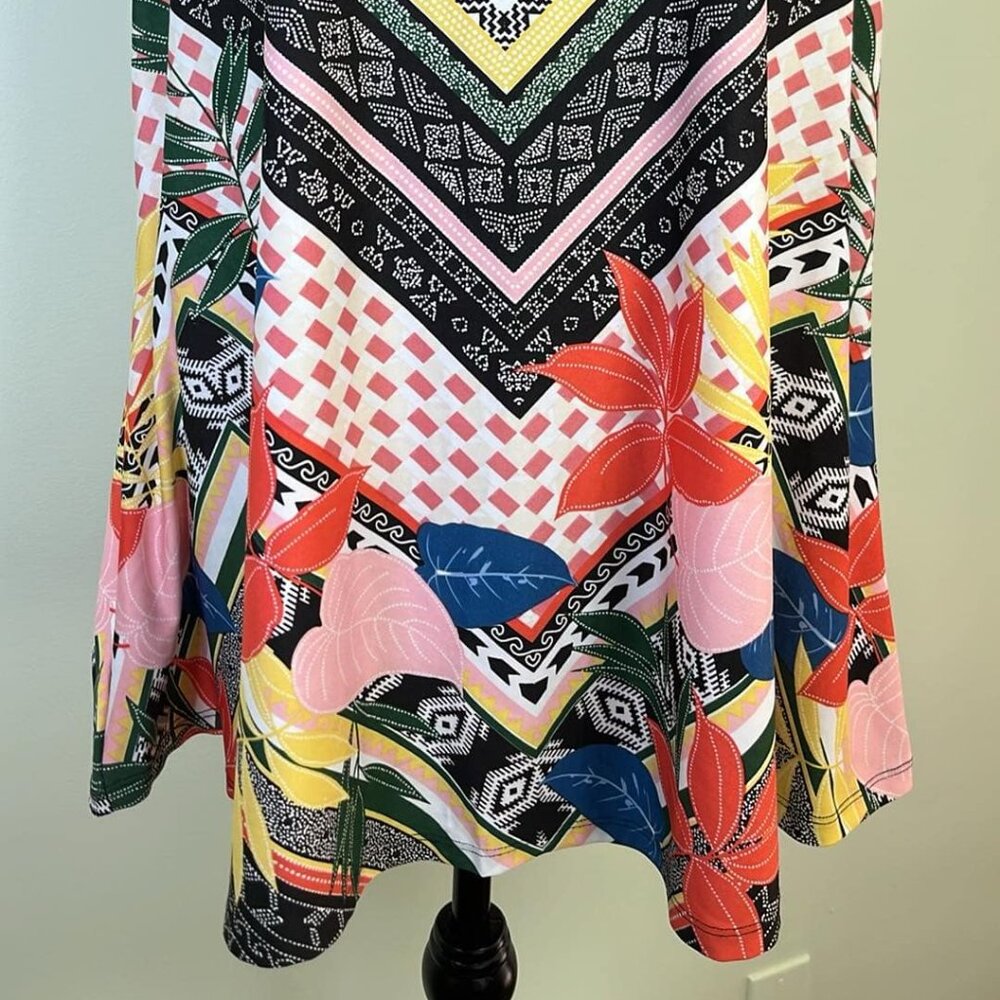 Roz & Ali Woman's XL Sleeveless Multi Color Tank Festival Resortwear Base Layer - Picture 6 of 6
